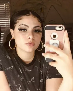 Thick Gurl101 OnlyFans Leaked Free Thumbnail Picture - #2gEM8yMMdW