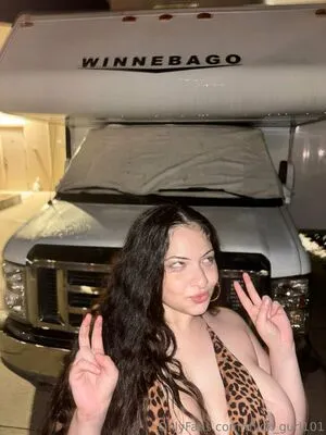 Thick Gurl101 OnlyFans Leaked Free Thumbnail Picture - #SiGn3hOTbe