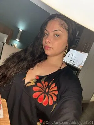 Thick Gurl101 OnlyFans Leaked Free Thumbnail Picture - #e7gYUb28ZL