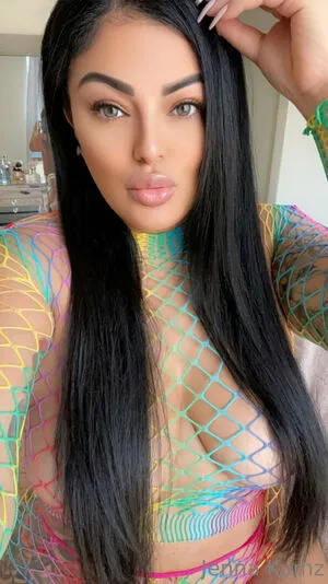 Thick Jennakumz OnlyFans Leaked Free Thumbnail Picture - #0TZpOx38Nn