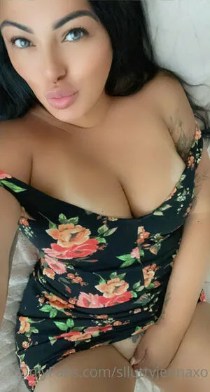 Thick Jennakumz OnlyFans Leaked Free Thumbnail Picture - #p2h369THmJ