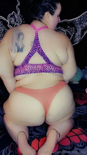 Thick Mrs Grey OnlyFans Leaked Free Thumbnail Picture - #FUfz9bRyER