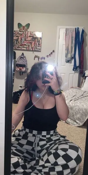 Thick Snapchat Slut OnlyFans Leaked Free Thumbnail Picture - #TRnFLnuaUc