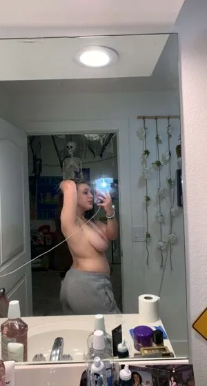 Thick Snapchat Slut OnlyFans Leaked Free Thumbnail Picture - #kmKr4UQm4J