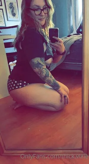 Thick Vixie OnlyFans Leaked Free Thumbnail Picture - #B9EF4hjm44