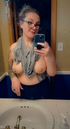 Thick Vixie OnlyFans Leaked Free Thumbnail Picture - #xdYZWEbdHL