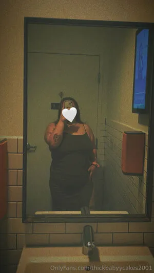 Thickbabyycakes2001 OnlyFans Leaked Free Thumbnail Picture - #4gWzojQJ9h