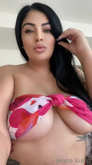 Thickbaddie Jenna OnlyFans Leaked Free Thumbnail Picture - #EMV8rotxua