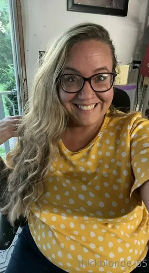 Thickblonde OnlyFans Leaked Free Thumbnail Picture - #lOZzFsC5YB