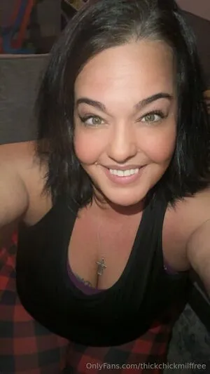 Thickchickmilffree OnlyFans Leaked Free Thumbnail Picture - #4UOLJCKb3Z