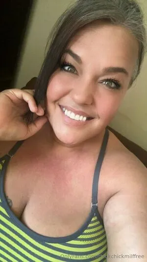 Thickchickmilffree OnlyFans Leaked Free Thumbnail Picture - #PHMa23dkm9