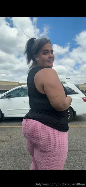 Thickchickmilffree OnlyFans Leaked Free Thumbnail Picture - #ezFNPDg8sr