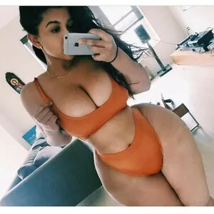 Thickest Desi Babe OnlyFans Leaked Free Thumbnail Picture - #If7AbIH5b4