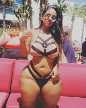 Thickest Desi Babe OnlyFans Leaked Free Thumbnail Picture - #OWR6OjavZf