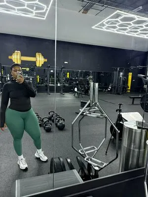 thickfancy OnlyFans Leaked Free Thumbnail Picture - #SsJxBlLzzx