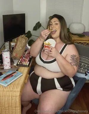 Thickhungryhoney OnlyFans Leaked Free Thumbnail Picture - #HvMm37OaS0