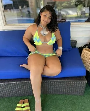 Thickiii Nickiii OnlyFans Leaked Free Thumbnail Picture - #cGkBPaxdQO