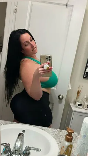 Thickitalianmami OnlyFans Leaked Free Thumbnail Picture - #BtEYAUNaK8