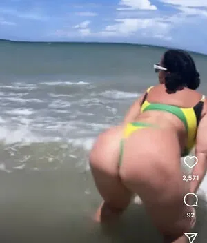 Thickitalianmami OnlyFans Leaked Free Thumbnail Picture - #c3msl5UR5J