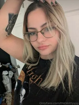 Thickkitty OnlyFans Leaked Free Thumbnail Picture - #o16YxsvOea