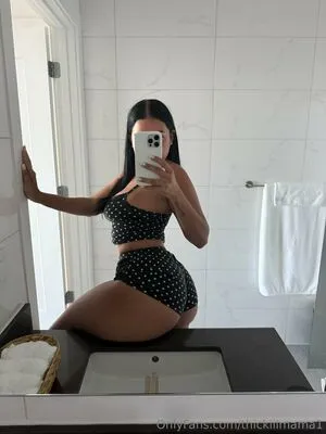 Thicklilmama1 OnlyFans Leaked Free Thumbnail Picture - #pH0qSfBr16