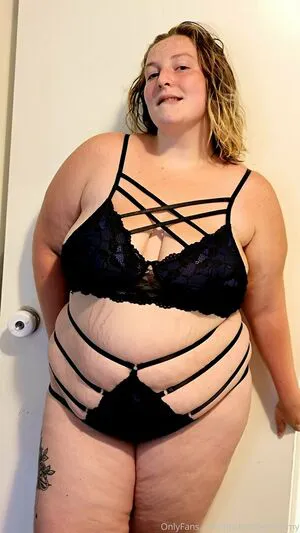 Thickmilkymommy OnlyFans Leaked Free Thumbnail Picture - #HNl1KclndC