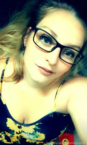 Thickmilkymommy OnlyFans Leaked Free Thumbnail Picture - #oFNo7YqKlt