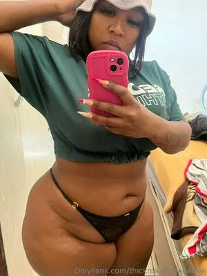 Thicknbustybabefree OnlyFans Leaked Free Thumbnail Picture - #LCQWOpSnMS