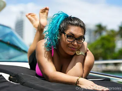 Thickprsoles OnlyFans Leaked Free Thumbnail Picture - #UMvdubfnXT