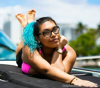 Thickprsoles OnlyFans Leaked Free Thumbnail Picture - #ppBP7z8A70