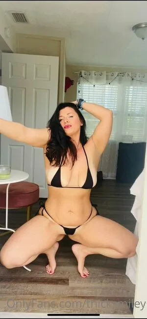 Thicksmiley OnlyFans Leaked Free Thumbnail Picture - #WFP4mTcBaM