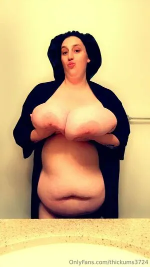 Thickums3724 OnlyFans Leaked Free Thumbnail Picture - #1GaWUI7JS8