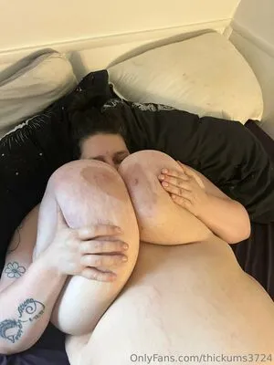 Thickums3724 OnlyFans Leaked Free Thumbnail Picture - #Ne1EyRFS7c