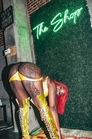 Thickzlovefree OnlyFans Leaked Free Thumbnail Picture - #FAeW6t98Kj