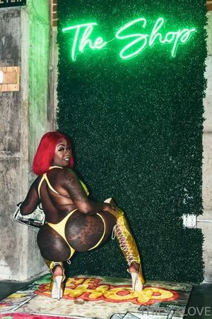 Thickzlovefree OnlyFans Leaked Free Thumbnail Picture - #alQ0OAHQnB