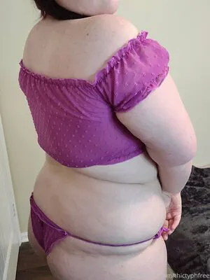 Thictyphbbw OnlyFans Leaked Free Thumbnail Picture - #OCTY8xSBLs