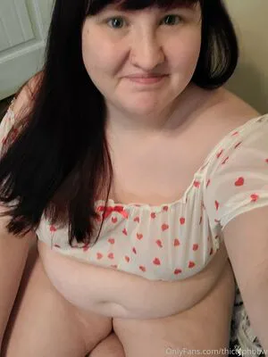 Thictyphbbw OnlyFans Leaked Free Thumbnail Picture - #WDovxd4Mta