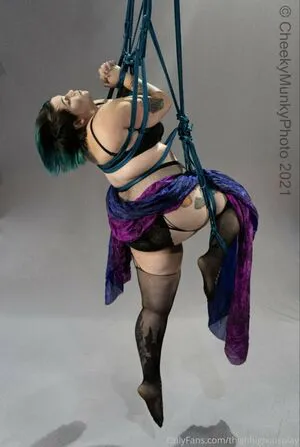 Thighhighcosplay Thumbnail Picture