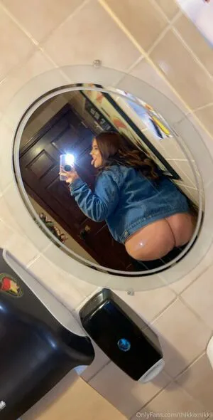 Thikkixnikki OnlyFans Leaked Free Thumbnail Picture - #LtnrFe9wSC