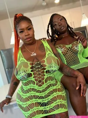 Thixenvixen OnlyFans Leaked Free Thumbnail Picture - #fhwZydOlEf