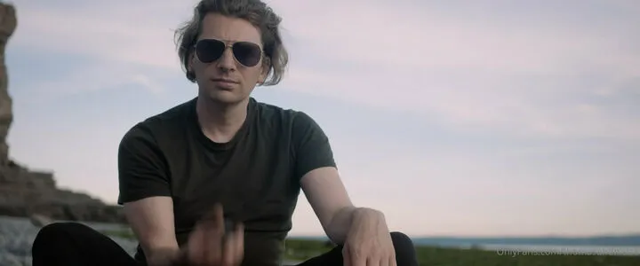 Thomasandmuse OnlyFans Leaked Free Thumbnail Picture - #n5McTuRwlR