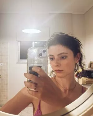 Thomasin Mckenzie OnlyFans Leaked Free Thumbnail Picture - #7yUyMLZDOv