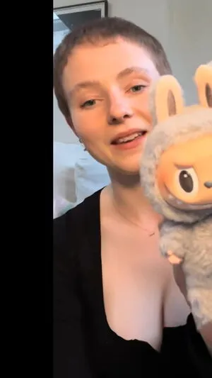 Thomasin Mckenzie OnlyFans Leaked Free Thumbnail Picture - #T4lSgFvasE