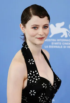 Thomasin Mckenzie OnlyFans Leaked Free Thumbnail Picture - #bGtl3BMeKy