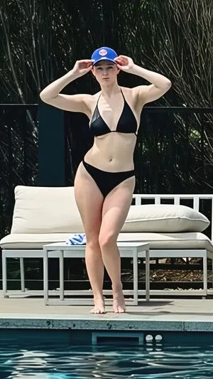 Thomasin Mckenzie OnlyFans Leaked Free Thumbnail Picture - #dd2oMP3zNt