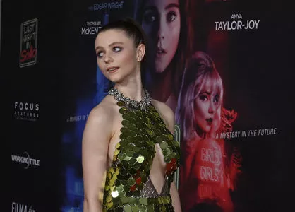 Thomasin Mckenzie OnlyFans Leaked Free Thumbnail Picture - #vZRsUwGBIw