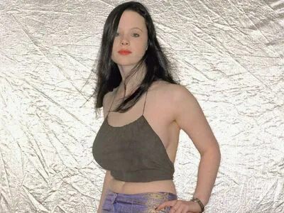 Thora Birch OnlyFans Leaked Free Thumbnail Picture - #GvInYbj5z5