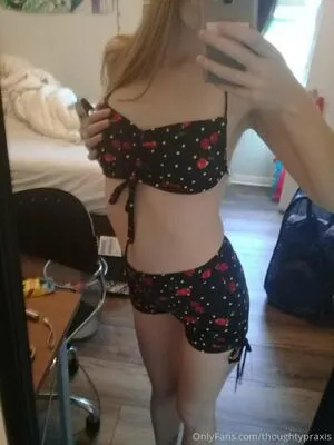 Thoughtypraxis OnlyFans Leaked Free Thumbnail Picture - #YauevaHn6Z