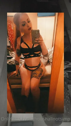 Thoushallnotsimp OnlyFans Leaked Free Thumbnail Picture - #8Wc3x8KRrQ