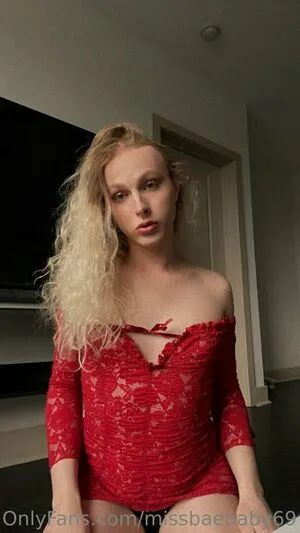 Threalqueenaria OnlyFans Leaked Free Thumbnail Picture - #0INmi44R2n